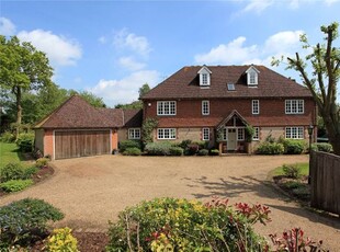Detached house to rent in Basted Lane, Crouch, Sevenoaks TN15