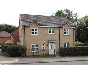 Detached house to rent in Berry Hill Lane, Mansfield NG18