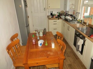 Detached house to rent in Danes Road, Exeter EX4