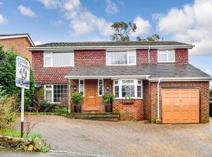 Detached house to rent in Hillrise, Crowborough TN6