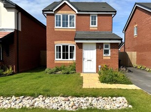 Detached house to rent in Rowan Avenue, Blackpool FY4