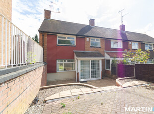 End terrace house to rent in Ferncliffe Road, Harborne B17
