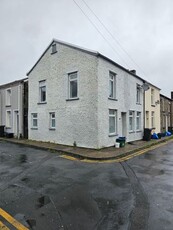 End terrace house to rent in Garth Street, Merthyr Tydfil CF47
