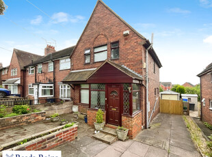 End terrace house to rent in Orme Road, Newcastle, Staffordshire ST5