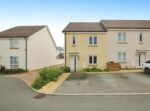 End terrace house to rent in Over Court Gardens, Patchway, Bristol BS34