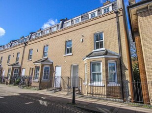 End terrace house to rent in St. Matthews Gardens, Cambridge CB1