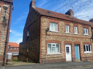 End terrace house to rent in Wentworth Street, Malton YO17
