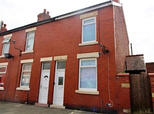 End terrace house to rent in Whittaker Avenue, Blackpool FY3