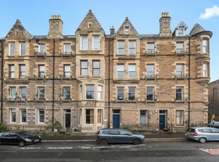 Flat for sale in 19 (1F2), Leamington Terrace, Bruntsfield, Edinburgh EH10