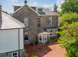 Flat for sale in East Rossdhu Drive, Helensburgh, Argyll And Bute G84