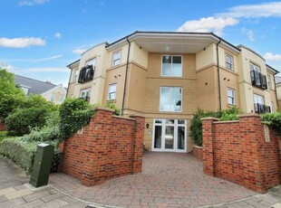 Flat for sale in Grove Park Crescent, Gosforth, Newcastle Upon Tyne NE3
