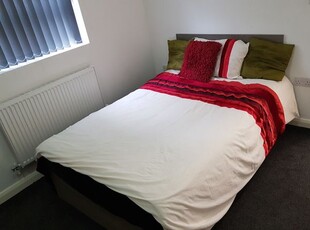 Flat to rent in 2 Bed Flat, Victoria Views, 28 Victoria Park Road, Leicester LE2