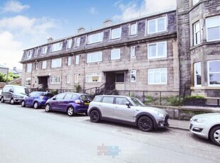 Flat to rent in 20/6 Meadowbank Crescent, Edinburgh EH8