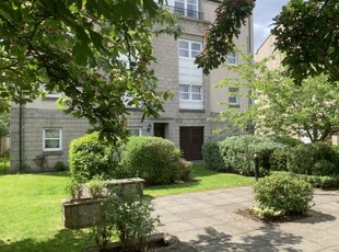 Flat to rent in 84 Charles Street, Aberdeen AB25