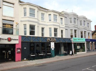 Flat to rent in Angel Apartments, 47-49 Chapel Road, Worthing, West Sussex BN11
