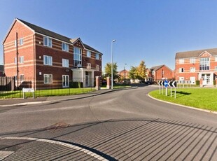 Flat to rent in Angora Drive, Salford M3