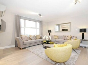 Flat to rent in Boydell Court, St Johns Wood Park, St Johns Wood, London NW8