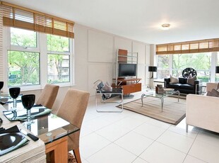 Flat to rent in Boydell Court, St. Johns Wood Park, St John's Wood NW8