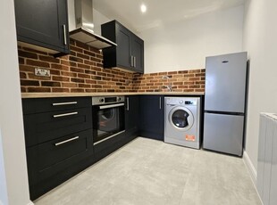 Flat to rent in Bridgegate, Retford DN22