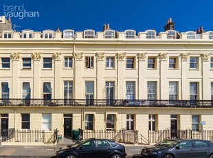 Flat to rent in Brunswick Terrace, Hove, East Sussex BN3