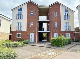 Flat to rent in Clog Mill Gardens, Selby YO8