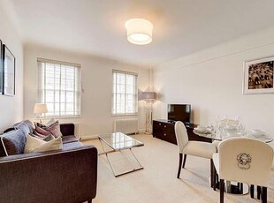 Flat to rent in Fulham Road, Chelsea SW3