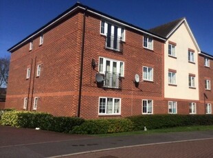 Flat to rent in Gamston, Nottingham NG2