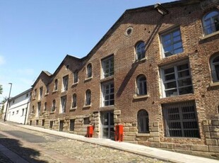 Flat to rent in Hanover Mill, Newcastle Upon Tyne NE1