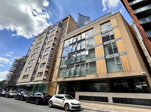 Flat to rent in Lumiere Building, City Road East, Manchester M15