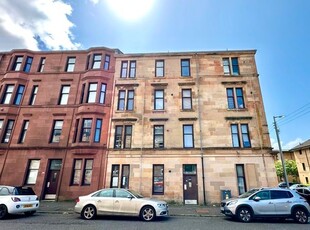 Flat to rent in Medwyn Street, Whiteinch, Glasgow G14