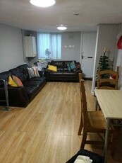 Flat to rent in Norman Road, Manchester M14