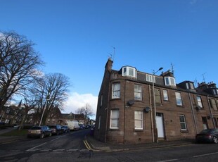 Flat to rent in Park Road, Brechin DD9