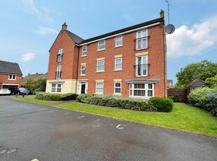 Flat to rent in Pitchcombe Close, Redditch B98