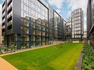 Flat to rent in Simpson Loan, Quartermile Development, Edinburgh EH3