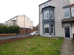 Flat to rent in Southfield Road, Middlesbrough TS1