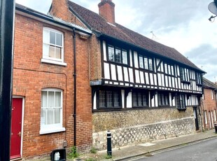 Flat to rent in St. Johns Street, Winchester SO23