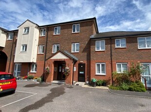 Flat to rent in Station Road, Warminster BA12
