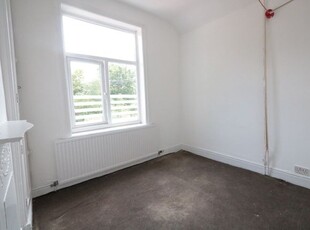 Flat to rent in Upper Chorlton Road, Old Trafford, Manchester M16