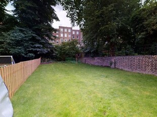 Maisonette to rent in Lexham Gardens, London W8