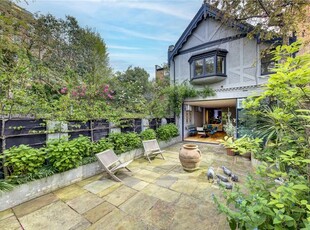 Mews house for sale in Adam And Eve, London W8