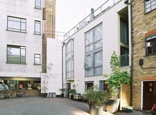 Mews house to rent in Sidney Grove, Angel, London EC1V