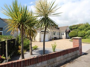 Property for sale in Roeshot Crescent, Highcliffe, Christchurch BH23
