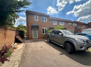 Property to rent in Swift Close, St. Neots PE19
