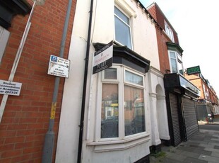 Property to rent in Victoria Road, Middlesbrough TS1