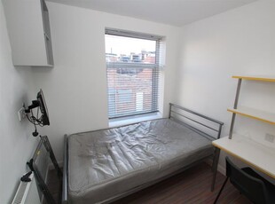 Room to rent in Acton Street, Middlesbrough TS1