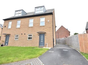 Semi-detached house for sale in Glenvale Close, Leeds, West Yorkshire LS14