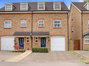 Semi-detached house for sale in Hadleigh Close, Shenley, Radlett WD7