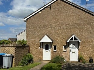 Semi-detached house to rent in Bracken Close, Carterton OX18