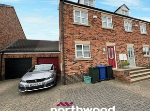 Semi-detached house to rent in Broadbent Gate Road, Moorends, Doncaster DN8