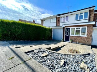 Semi-detached house to rent in Firfield Road, Benfleet SS7